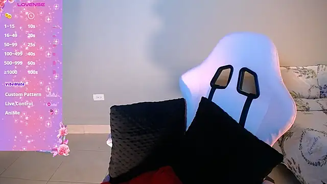 Snapshot of diabliita_ chatting on 10-22-25, 11:14 diabliita online show from 10-22-25, 11:14