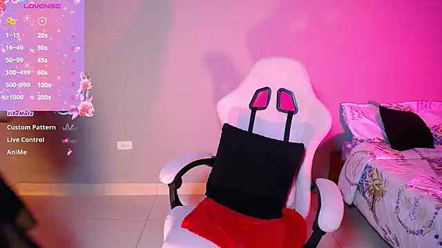 Snapshot of diabliita_ chatting on 10-26-25, 04:29 diabliita online show from 10-26-25, 04:29