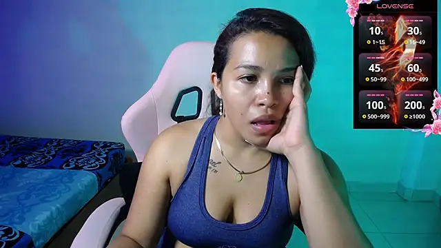 Snapshot of diabliita_ chatting on 12-14-25, 10:48 diabliita online show from 12-14-25, 10:48