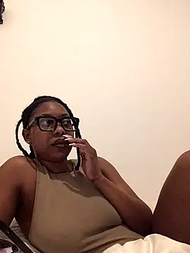Snapshot of CurvyGoddessXxx chatting on 10-08-25, 06:41 CurvyGoddessXxx online show from 10-08-25, 06:41