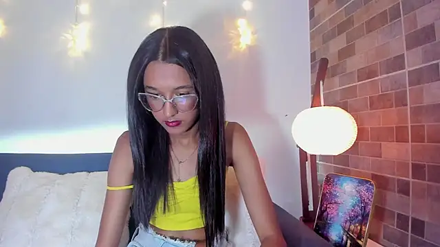 Snapshot of luna_valen chatting on 02-06-26, 09:11 luna valen online show from 02-06-26, 09:11