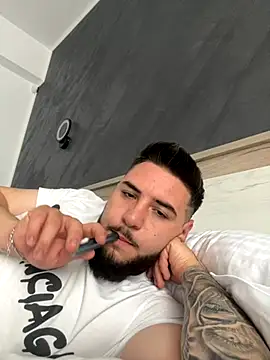 MilanYaman online show from 10-06-25, 10:49