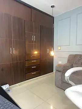 Rose monroee online show from 12-15-25, 07:31