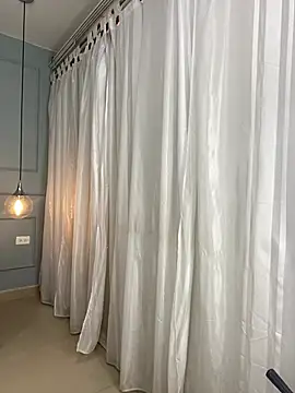 Rose monroee online show from 02-07-26, 07:44