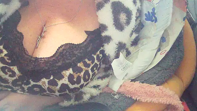 Playful MILF Demi online show from 01-08-26, 08:37