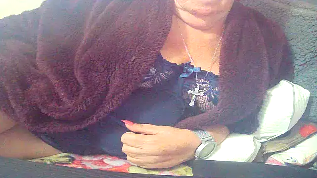 Playful MILF Demi online show from 05-17-26, 10:43