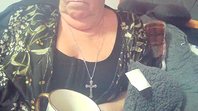 Playful MILF Demi online show from 02-24-26, 04:41