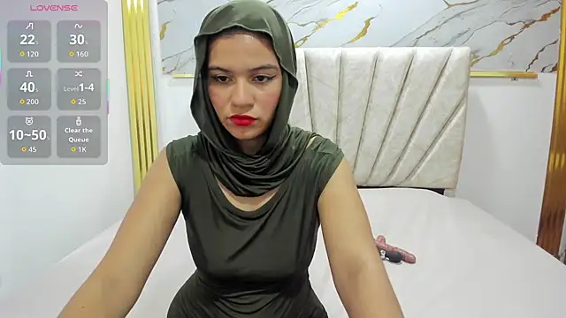 Yasmin nazer online show from 11-17-25, 07:18