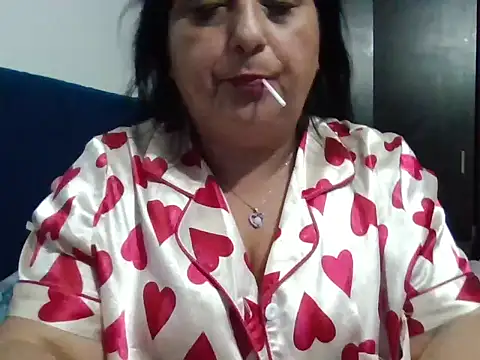 Karina Betherlsen online show from 10-16-25, 02:42