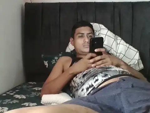 cerdo14562 online show from 11-27-25, 06:19