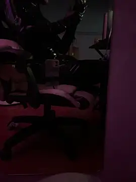 Wuza-H online show from 11-27-25, 04:35