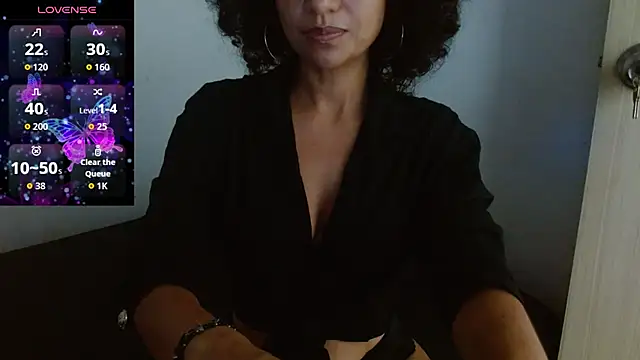 Seductress Malia online show from 06-25-26, 04:12