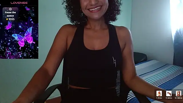 Seductress Malia online show from 05-15-26, 12:47