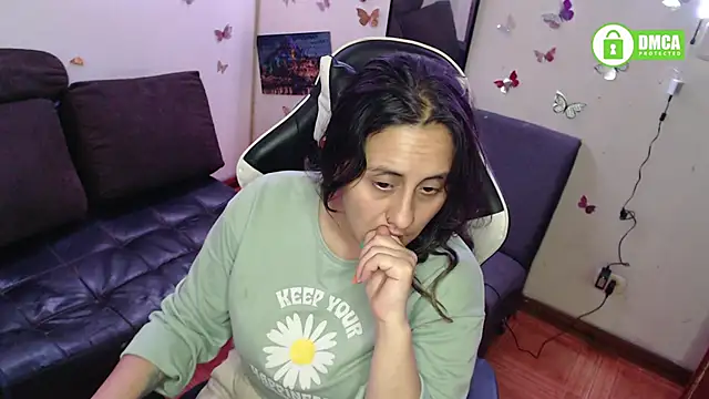 MelRaiise online show from 10-24-25, 10:53