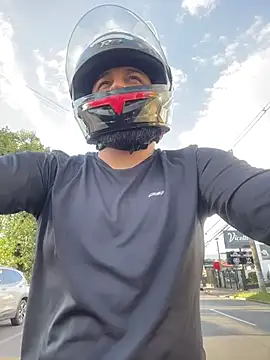 Snapshot of mayday2025m chatting on 03-14-26, 08:26 mayday2025m online show from 03-14-26, 08:26