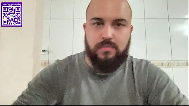 Snapshot of mayday2025m chatting on 02-07-26, 07:33 mayday2025m online show from 02-07-26, 07:33