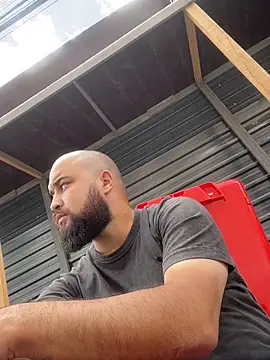 Snapshot of mayday2025m chatting on 03-18-26, 05:36 mayday2025m online show from 03-18-26, 05:36