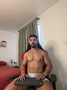 Ezzio Scolaro online show from 03-30-26, 10:11