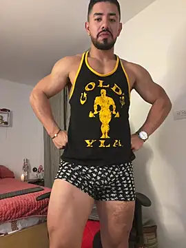 Ezzio Scolaro online show from 03-27-26, 12:08