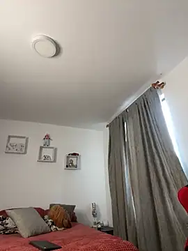 Ezzio Scolaro online show from 11-27-25, 12:27