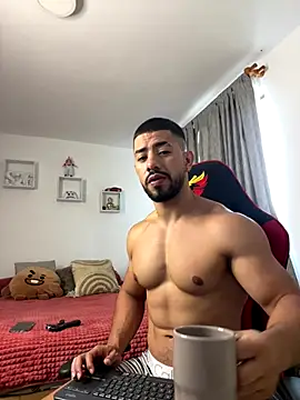 Ezzio Scolaro online show from 11-10-25, 12:10