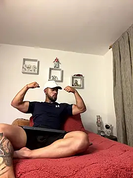 Ezzio Scolaro online show from 01-14-26, 02:15