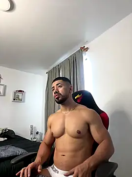 Ezzio Scolaro online show from 11-03-25, 12:09