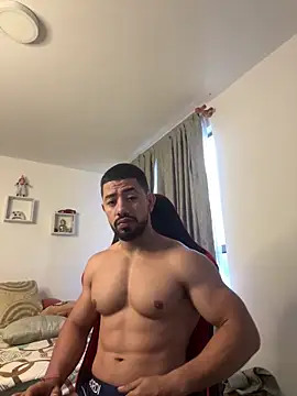 Ezzio Scolaro online show from 12-22-25, 12:05