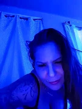 Snapshot of KRISZTIN1987 chatting on 10-07-25, 04:52 KRISZTIN1987 online show from 10-07-25, 04:52
