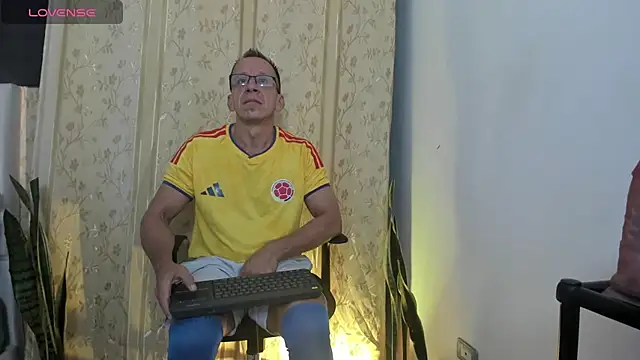  axelking  online show from 07-03-26, 11:28