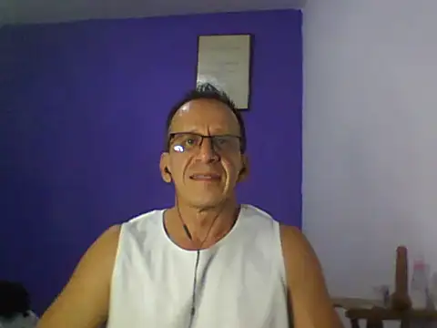  axelking  online show from 01-10-26, 03:24