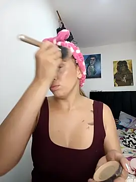 sexy butterfly 1 online show from 02-18-26, 12:23