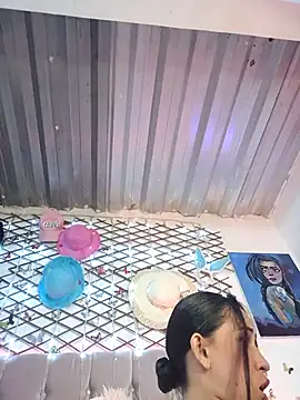 sexy butterfly 1 online show from 10-23-25, 12:53