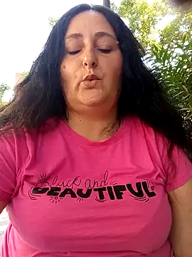 Snapshot of Bella_862 chatting on 06-24-26, 09:19 Bella 862 online show from 06-24-26, 09:19