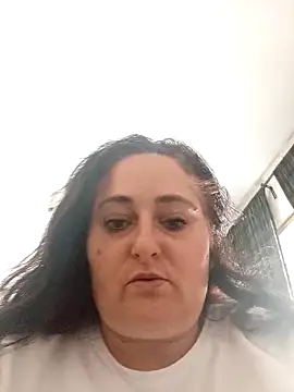 Snapshot of Bella_862 chatting on 06-17-26, 12:48 Bella 862 online show from 06-17-26, 12:48