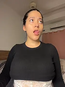 Nhefertary online show from 04-04-26, 10:49