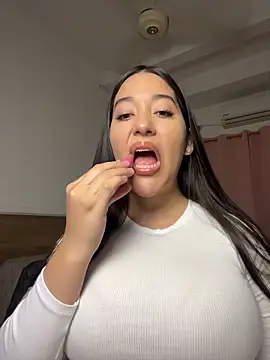 Nhefertary online show from 04-11-26, 11:52