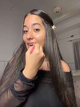 Nhefertary online show from 03-25-26, 02:12