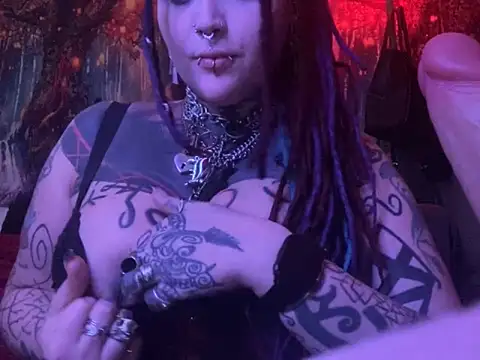 nyxvelon online show from 11-17-25, 09:41