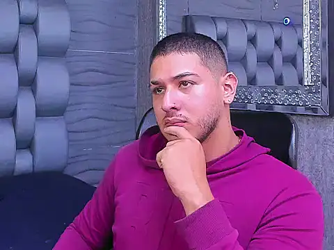 jasonshaw25 online show from 10-08-25, 11:27