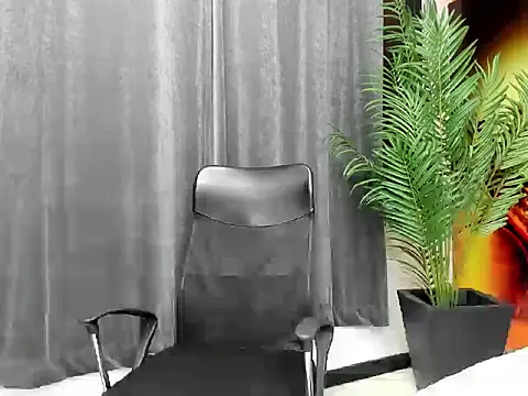 Snapshot of jasonshaw25 chatting on 02-02-26, 06:18 jasonshaw25 online show from 02-02-26, 06:18