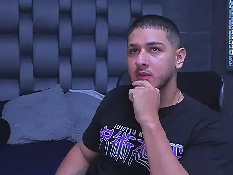 jasonshaw25 online show from 10-07-25, 11:17