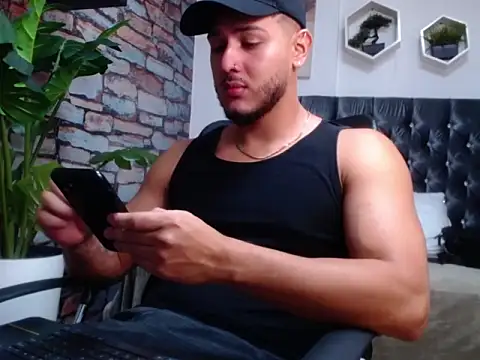 jasonshaw25 online show from 12-19-25, 08:00