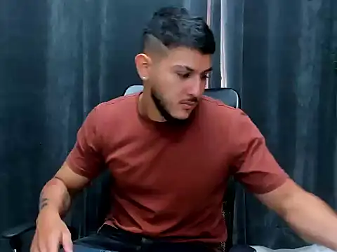 Snapshot of jasonshaw25 chatting on 02-18-26, 06:04 jasonshaw25 online show from 02-18-26, 06:04