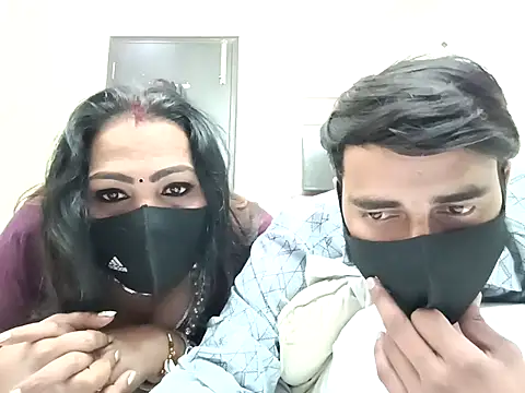 horny milf couple online show from 11-23-25, 05:56