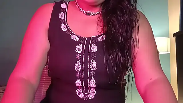Snapshot of horny_milf_couple chatting on 07-25-26, 05:52 horny milf couple online show from 07-25-26, 05:52