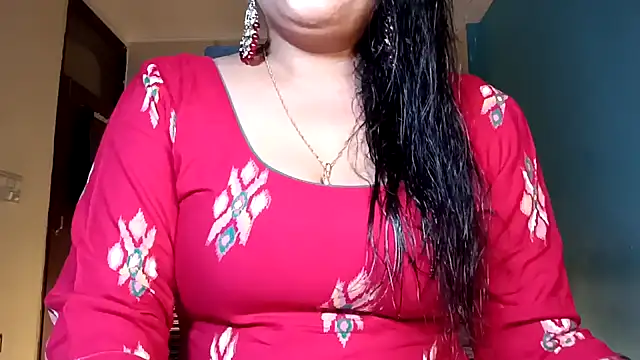 Snapshot of horny_milf_couple chatting on 06-09-26, 07:26 horny milf couple online show from 06-09-26, 07:26