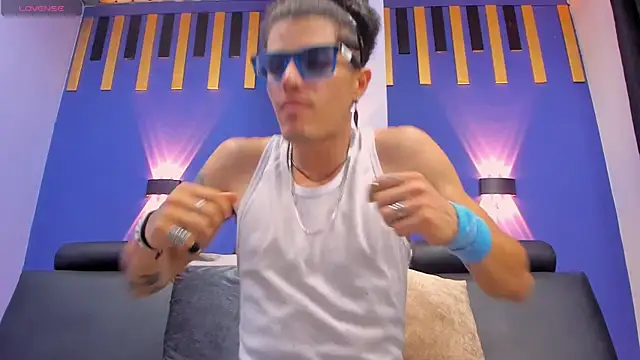 imsammytop online show from 10-24-25, 11:20