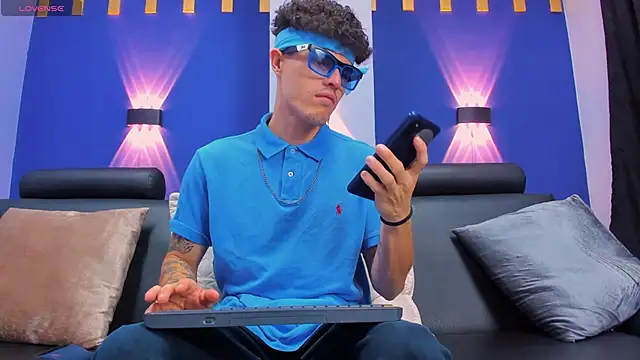 imsammytop online show from 10-22-25, 11:31