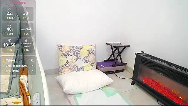 selinajuan online show from 12-04-25, 01:59